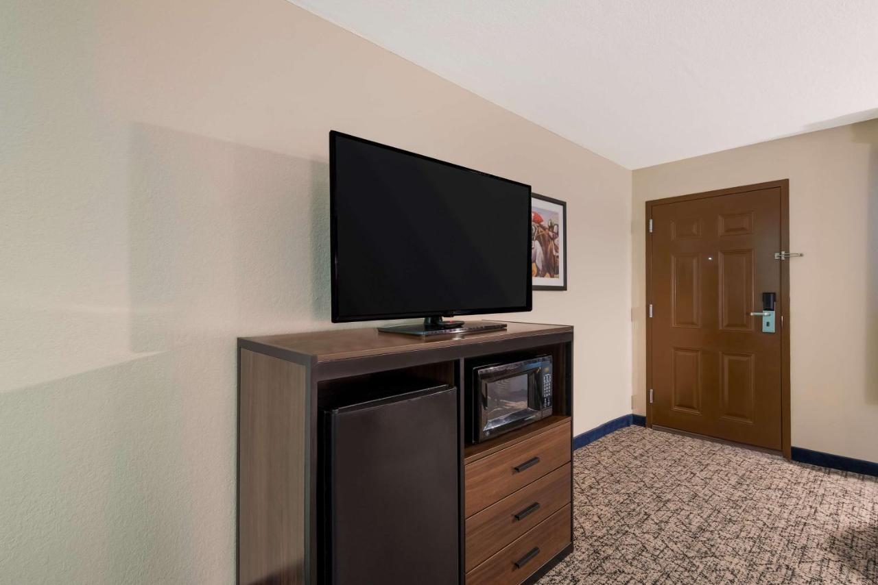 Best Western Winners Circle Хот-Спрингс Экстерьер фото